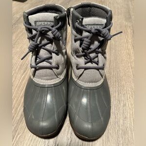 Women’s size 7 Sperry boots